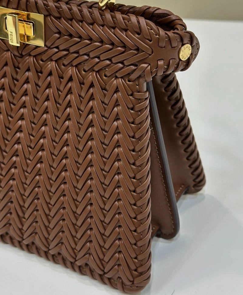 Fendi Peekaboo Bags Comfortable 57630