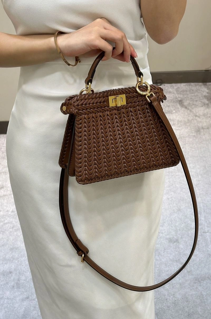 Fendi Peekaboo Bags Comfortable 57630