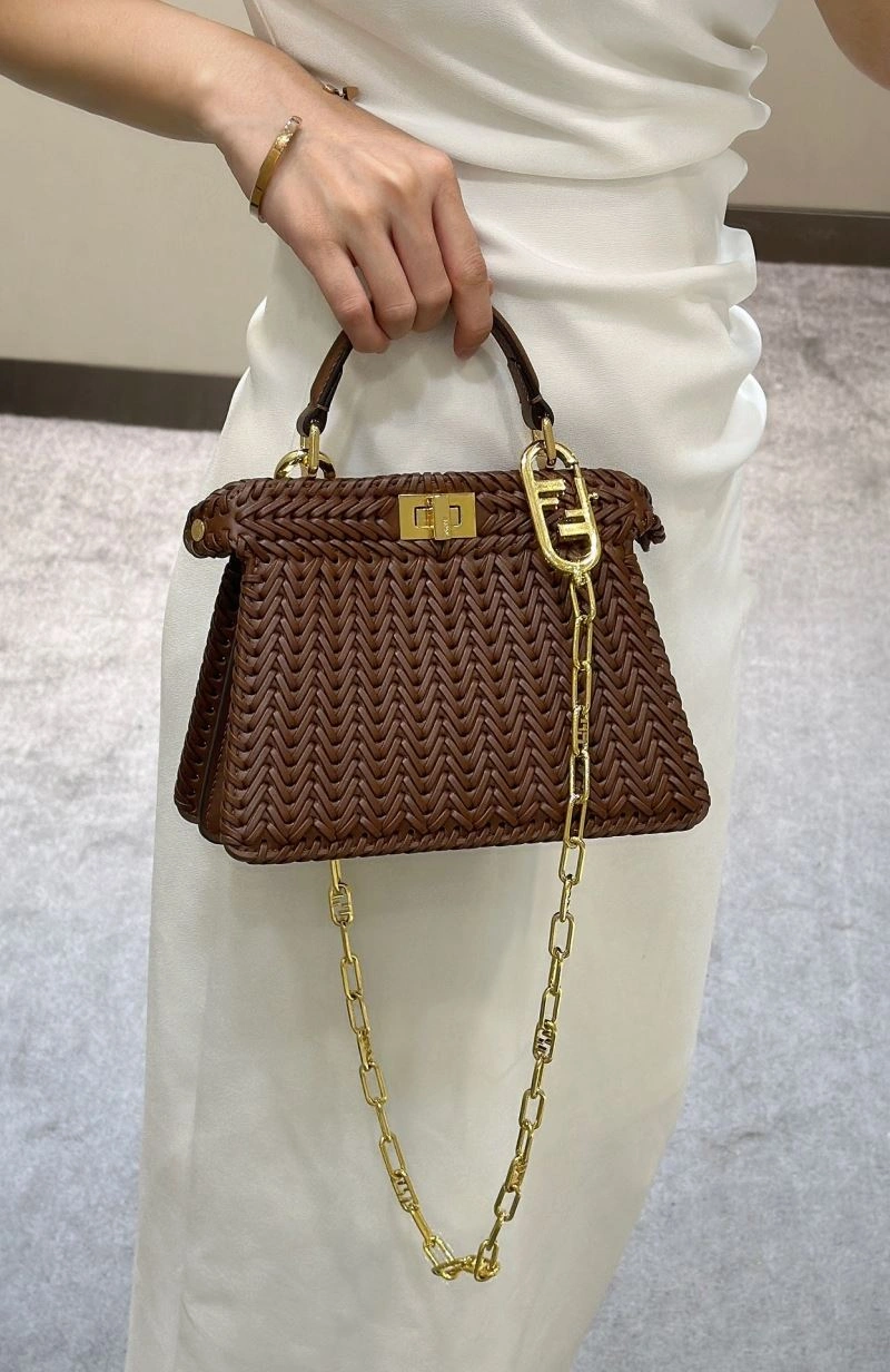 Fendi Peekaboo Bags Comfortable 57630