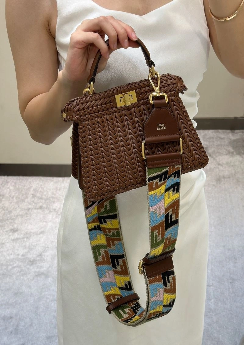 Fendi Peekaboo Bags Comfortable 57630