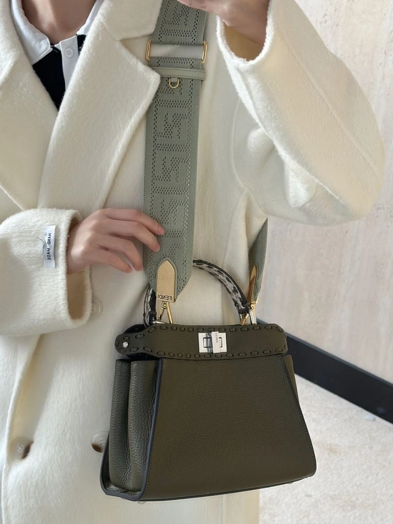 Fendi Peekaboo Bags Unique 57626