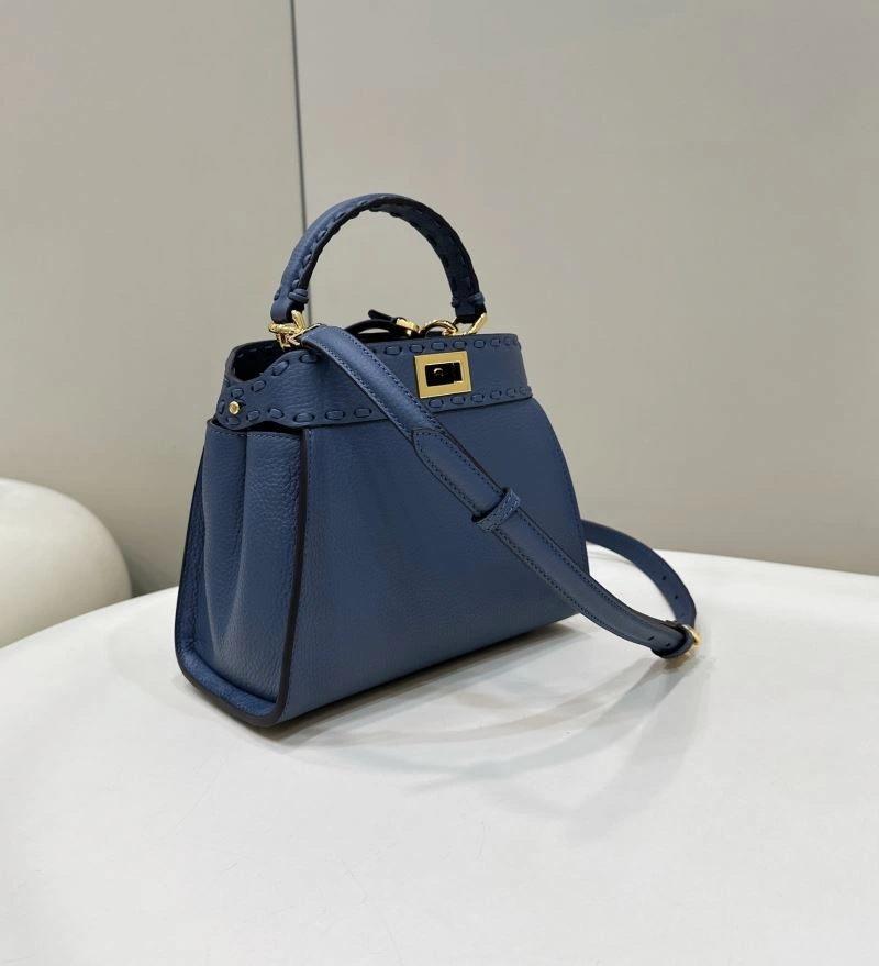 Lightweight Fendi Peekaboo Bags 57645