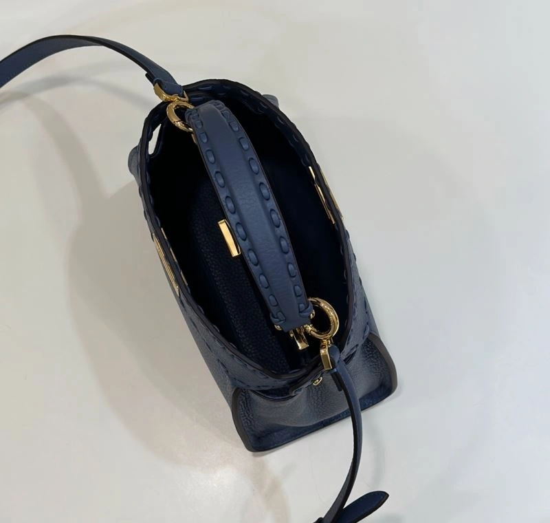 Lightweight Fendi Peekaboo Bags 57645