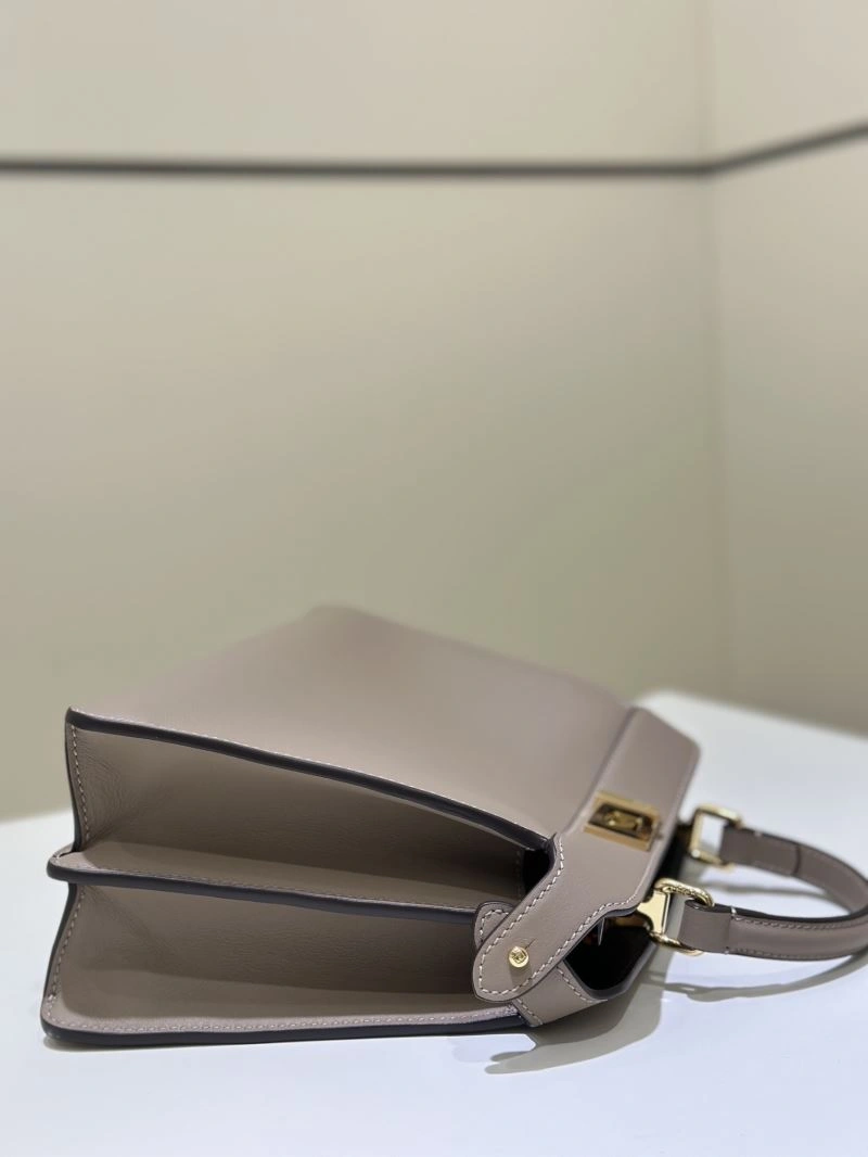Durable Fendi Peekaboo Bags 57611