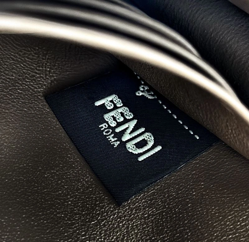 Durable Fendi Peekaboo Bags 57611
