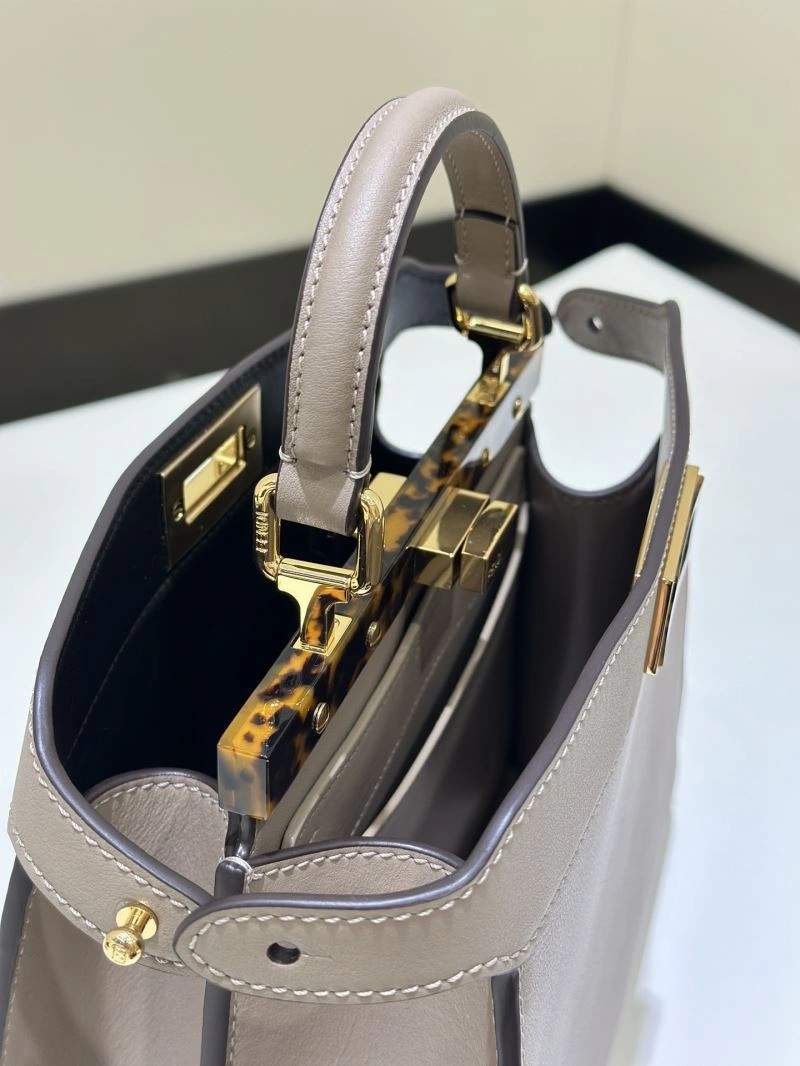 Durable Fendi Peekaboo Bags 57611