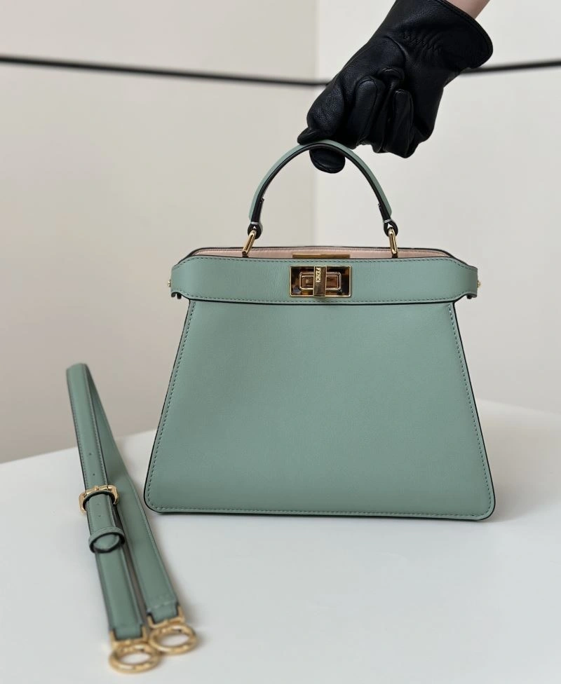 Trendsetting Fendi Peekaboo Bags 57612