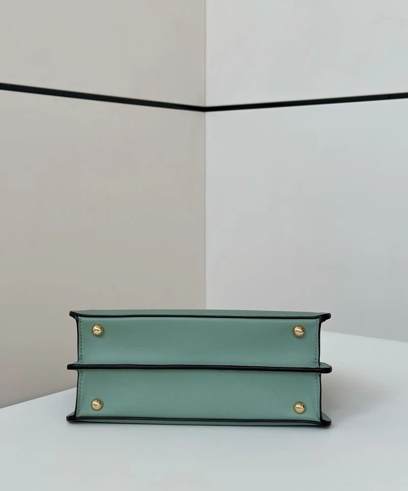 Trendsetting Fendi Peekaboo Bags 57612