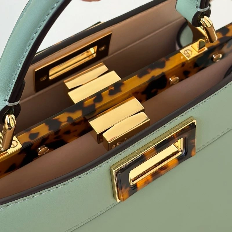 Trendsetting Fendi Peekaboo Bags 57612