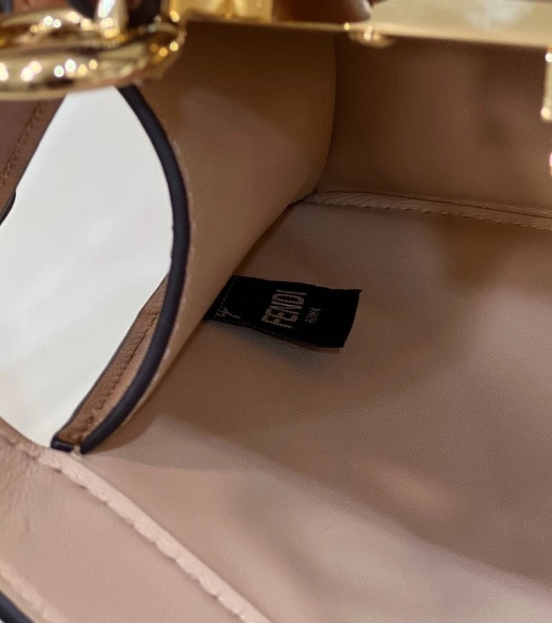 Fendi Peekaboo Bags Premium 57618