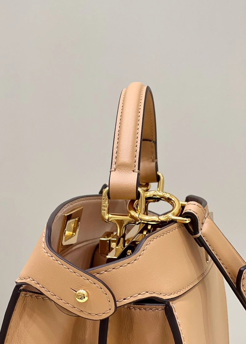 Fendi Peekaboo Bags Casual 57613
