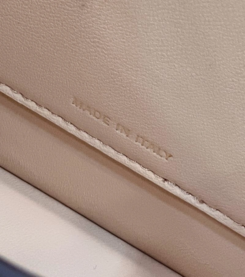 Reliable Fendi Peekaboo Bags 57614