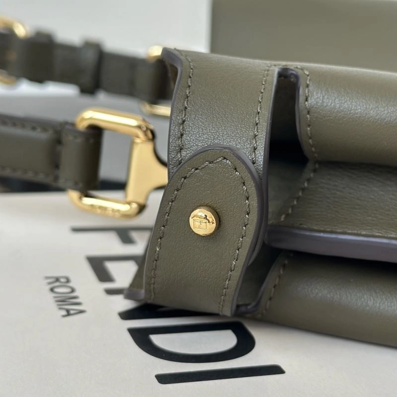 Durable Fendi Peekaboo Bags 57601
