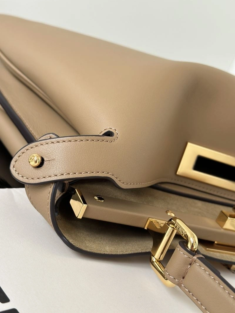 Fendi Peekaboo Bags TechFriendly 57610