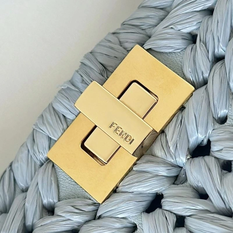 Fendi Peekaboo Bags Lightweight 57606