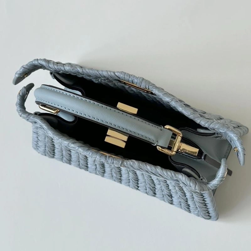 Fendi Peekaboo Bags Lightweight 57606