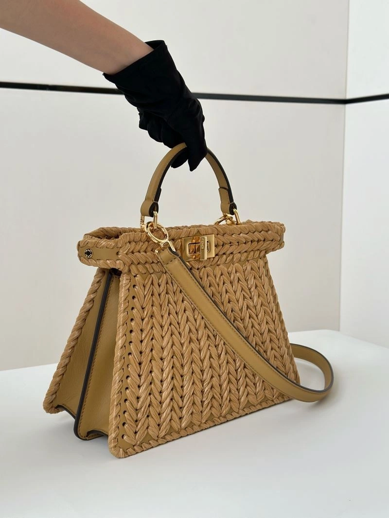 Refined Fendi Peekaboo Bags 57603