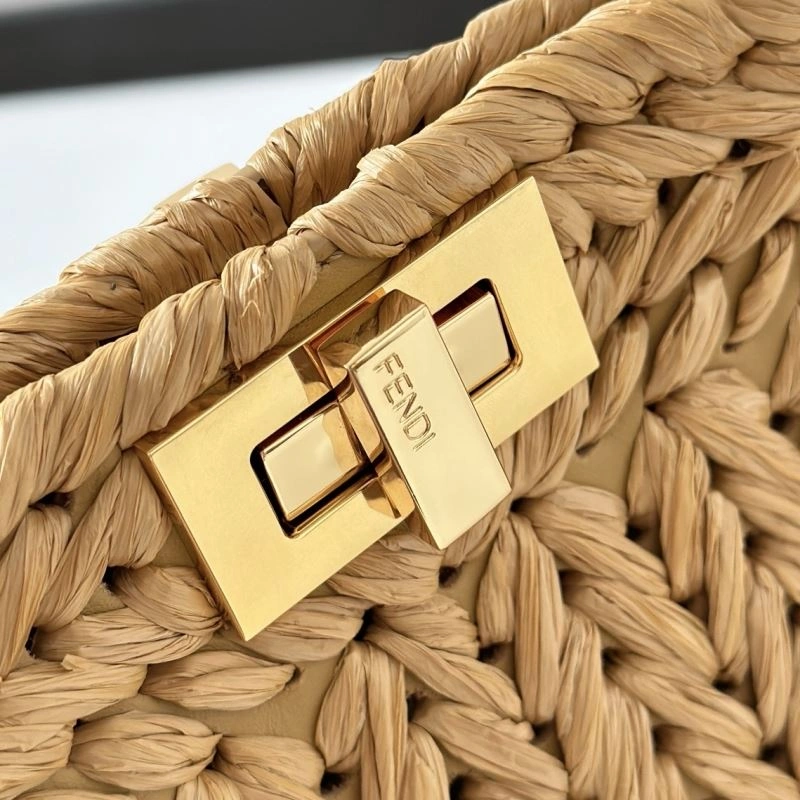 Refined Fendi Peekaboo Bags 57603