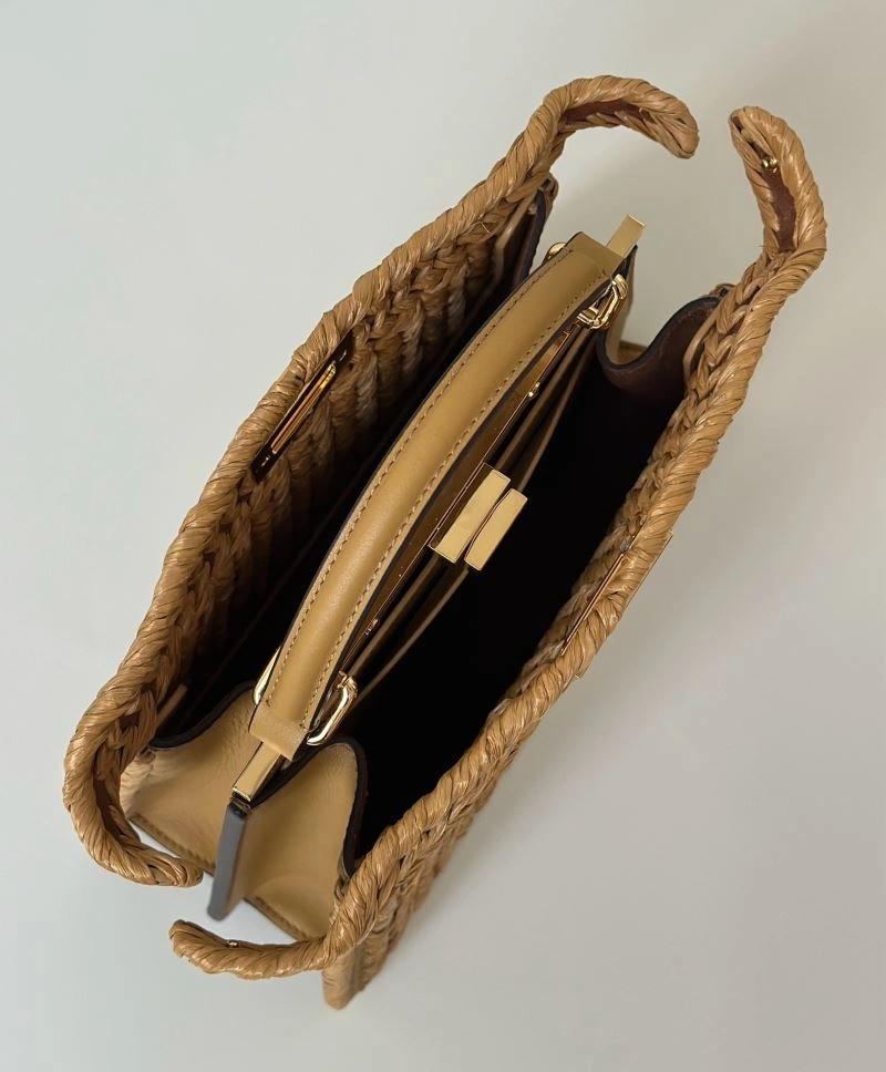 Refined Fendi Peekaboo Bags 57603