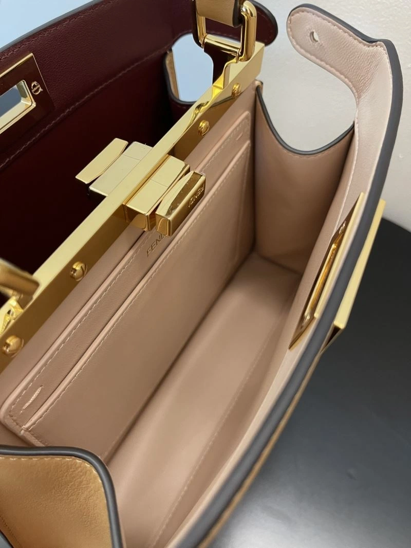 Functional Fendi Peekaboo Bags 57659