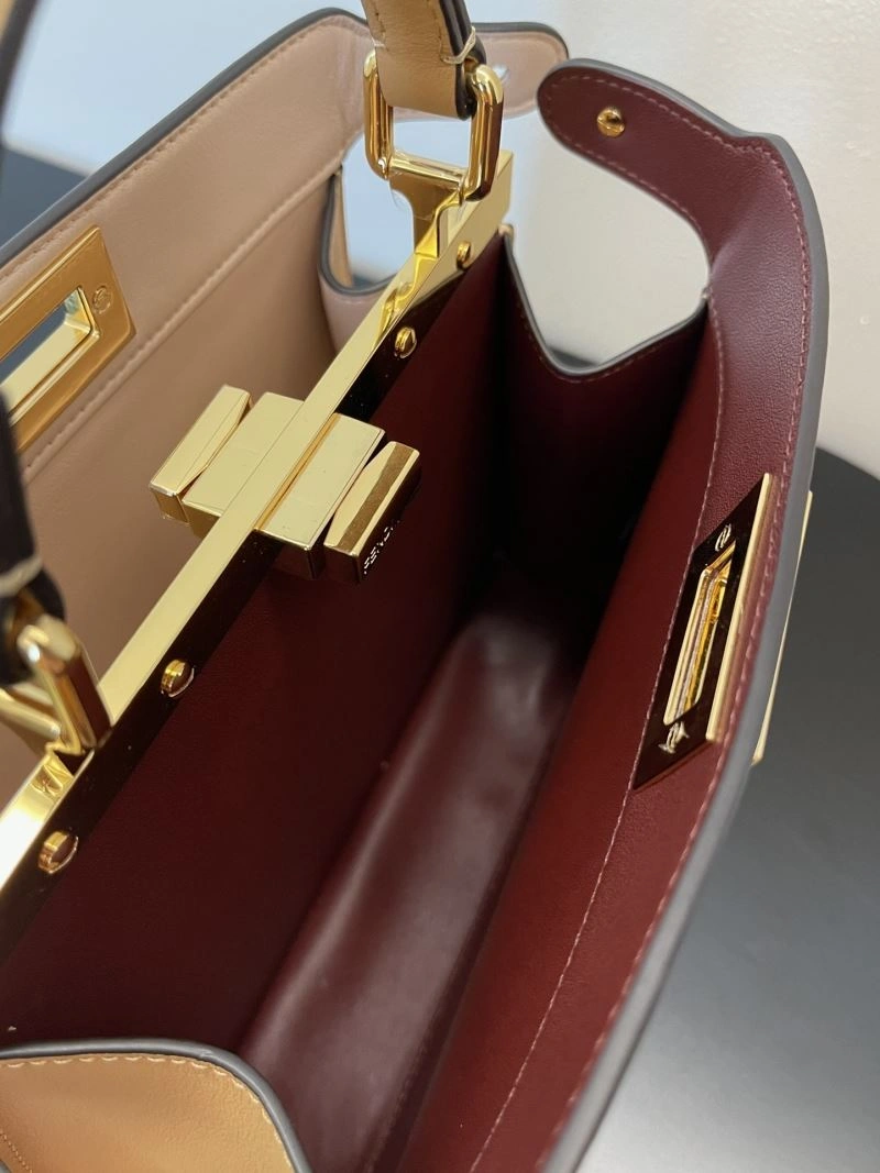 Functional Fendi Peekaboo Bags 57659