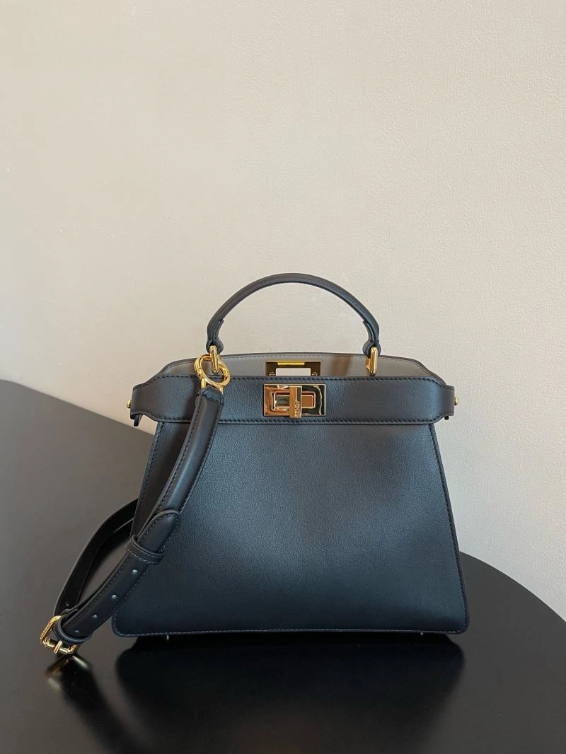 ZipUp Fendi Peekaboo Bags 57600