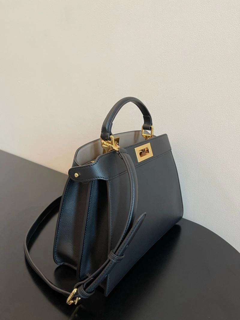 ZipUp Fendi Peekaboo Bags 57600