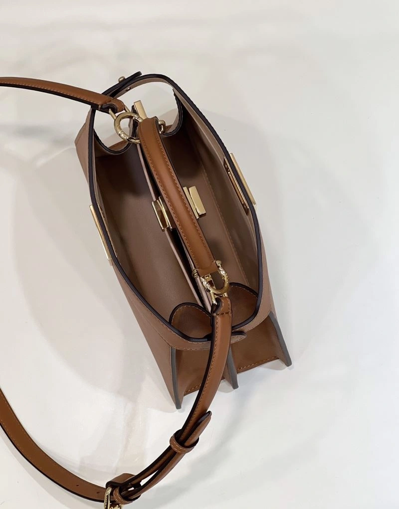 Durable Fendi Peekaboo Bags 57596