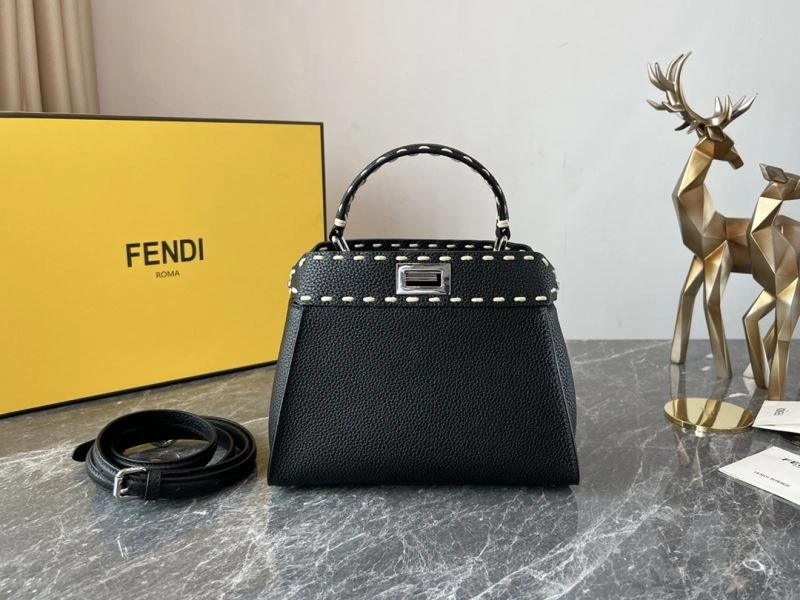 Stylish Fendi Peekaboo Bags 57628