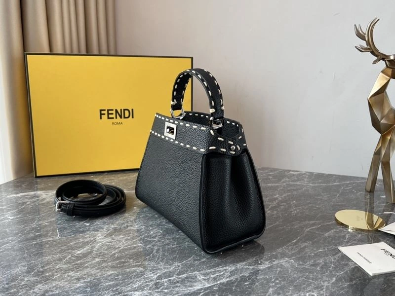 Stylish Fendi Peekaboo Bags 57628