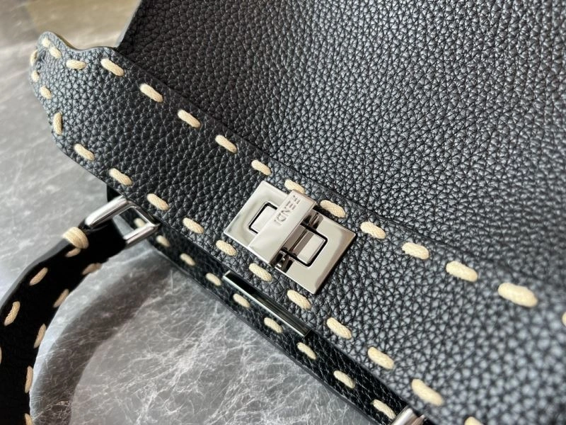 Stylish Fendi Peekaboo Bags 57628