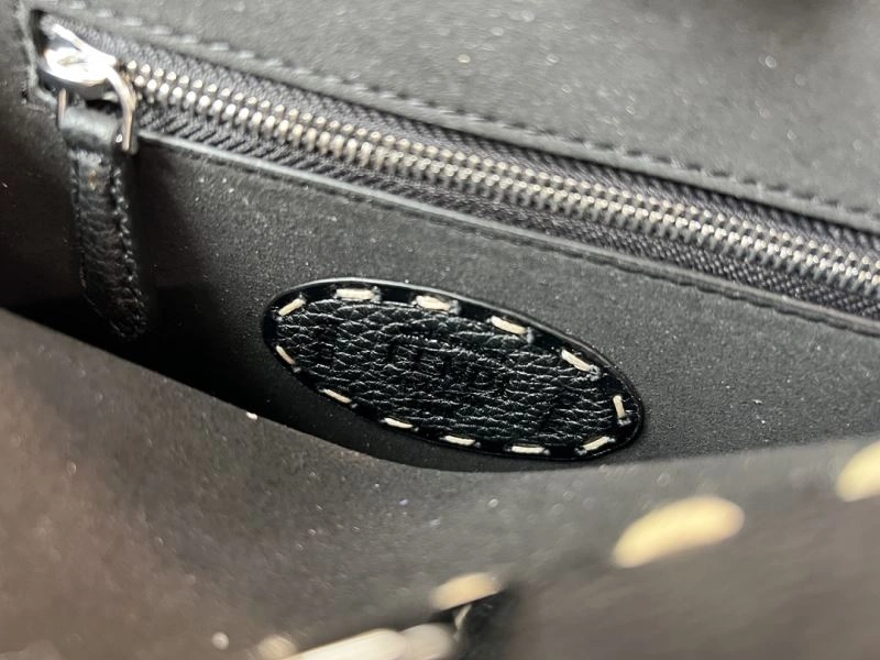 Stylish Fendi Peekaboo Bags 57628