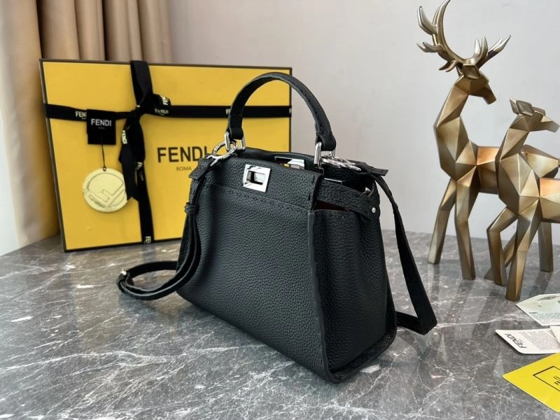Fendi Peekaboo Bags WellDesigned 57598
