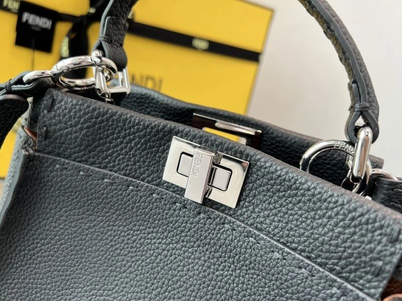 Fendi Peekaboo Bags WellDesigned 57598