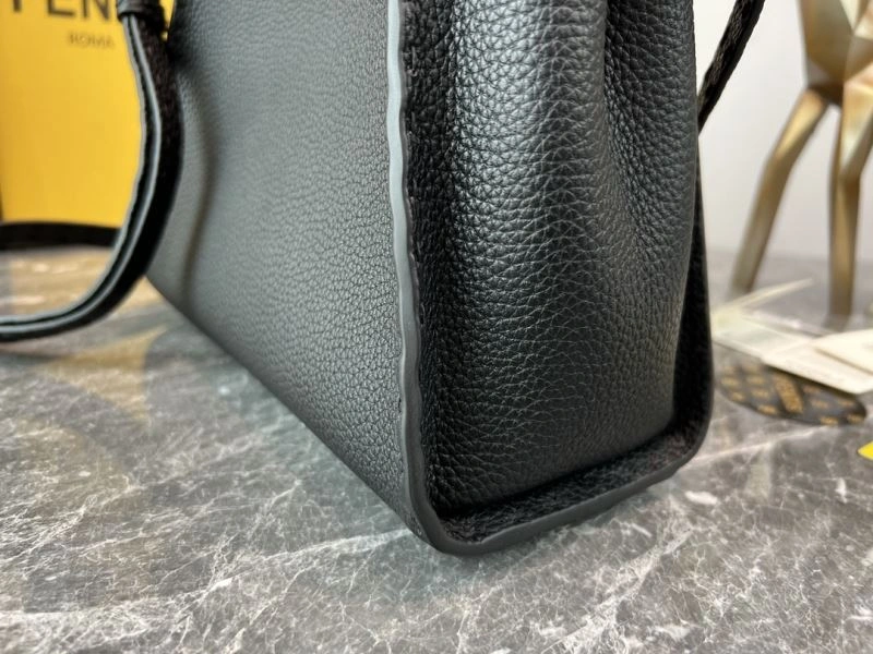 Fendi Peekaboo Bags WellDesigned 57598