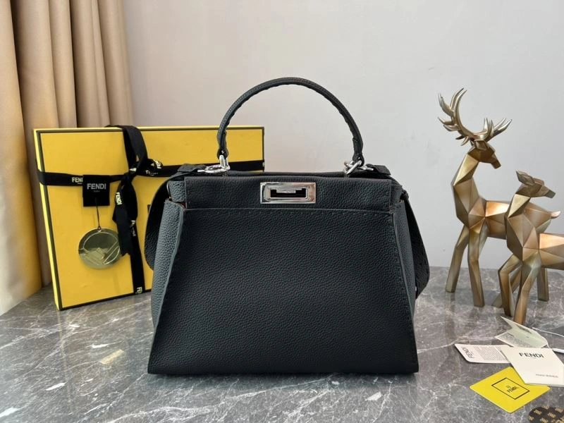Fendi Peekaboo Bags Neat 57584