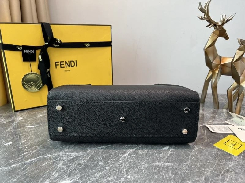 Fendi Peekaboo Bags Neat 57584