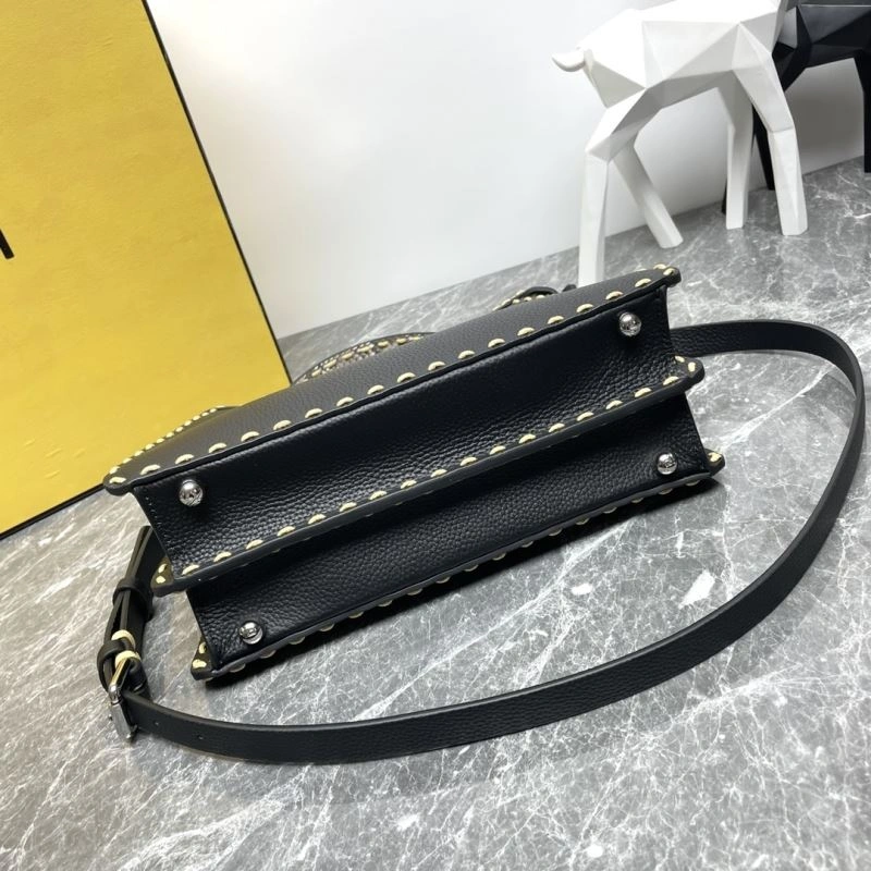 Thermal Fendi Peekaboo Bags 57651