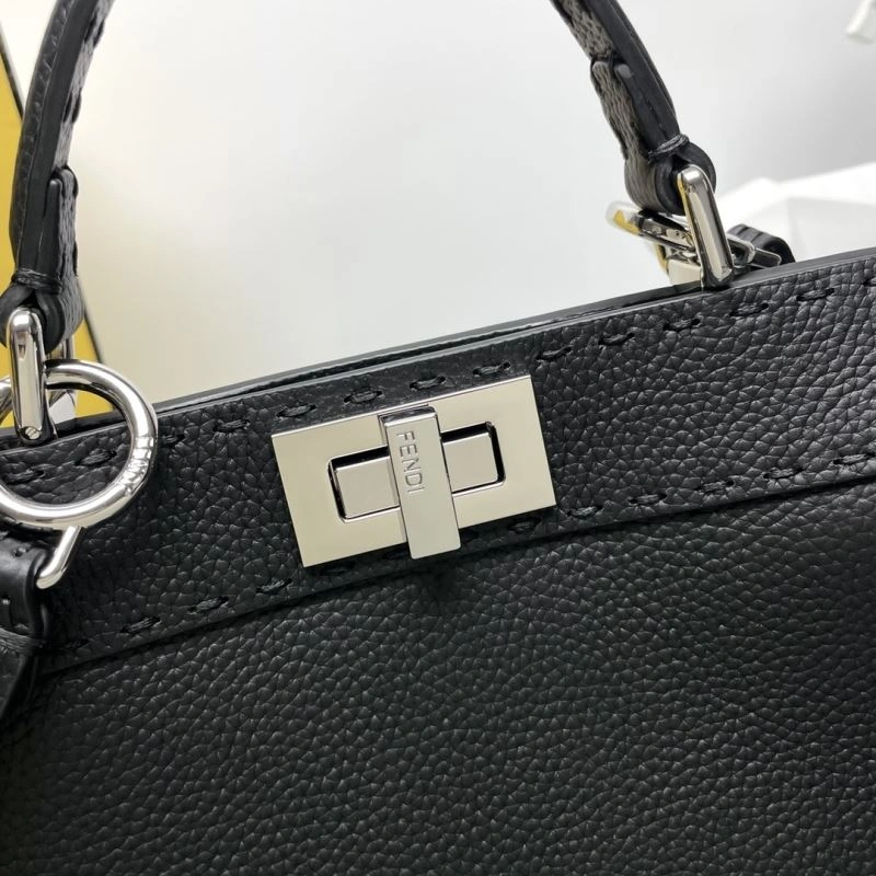 Fendi Peekaboo Bags Stylish 57578