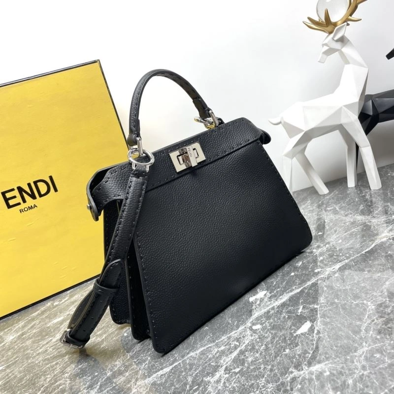 Fendi Peekaboo Bags Stylish 57578