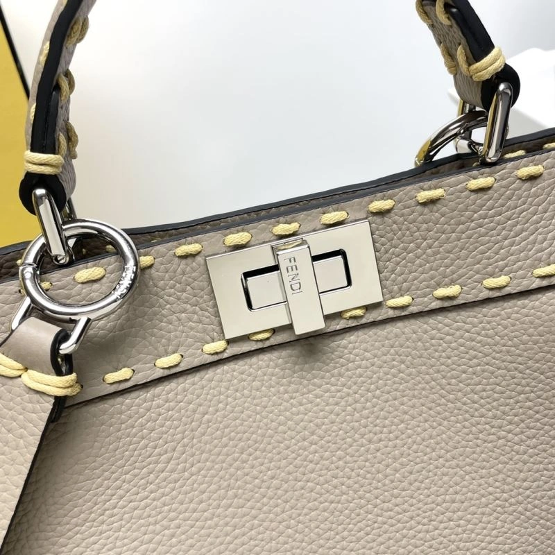 Timeless Fendi Peekaboo Bags 57649