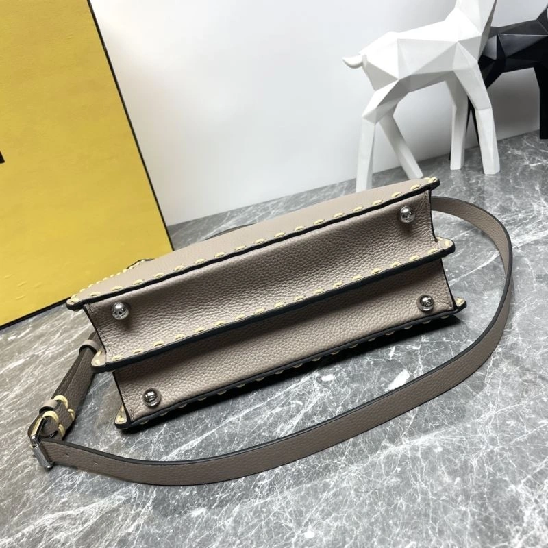 Timeless Fendi Peekaboo Bags 57649