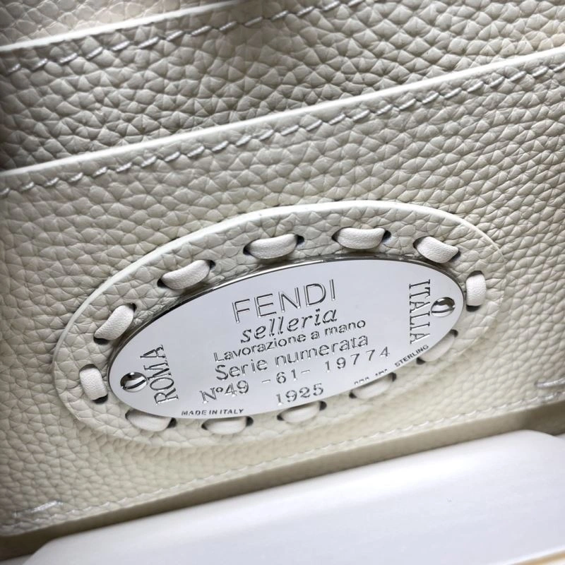 Timeless Fendi Peekaboo Bags 57617