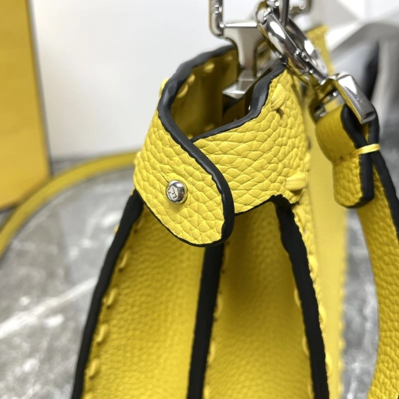ComfortFit Fendi Peekaboo Bags 57677