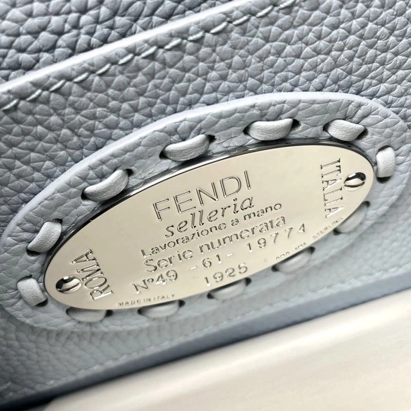 Fendi Peekaboo Bags FastDry 57564