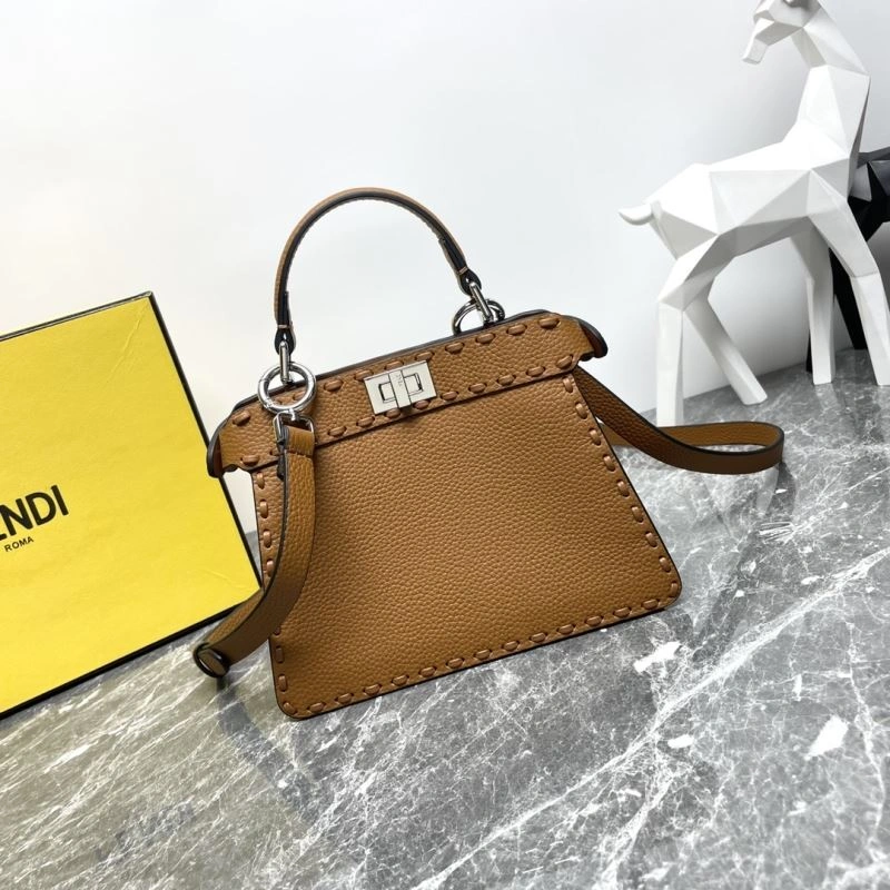 Reliable Fendi Peekaboo Bags 57563