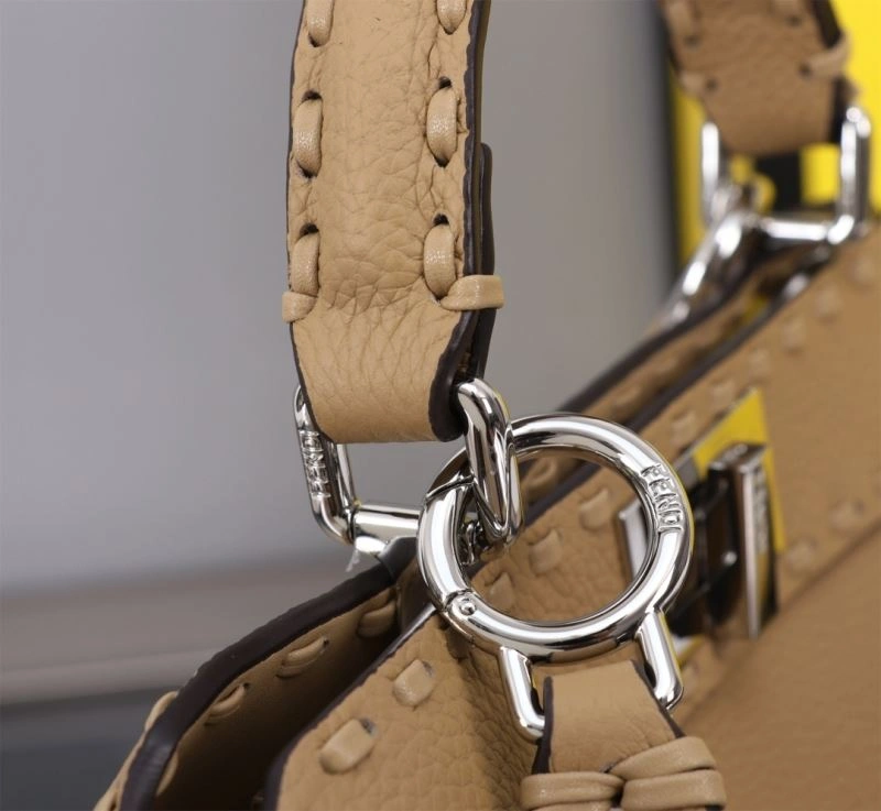 OnTrend Fendi Peekaboo Bags 57561