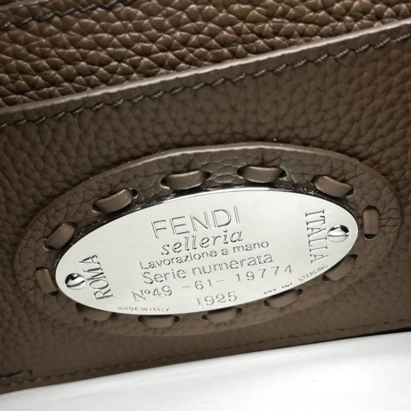 Tailored Fendi Peekaboo Bags 57559