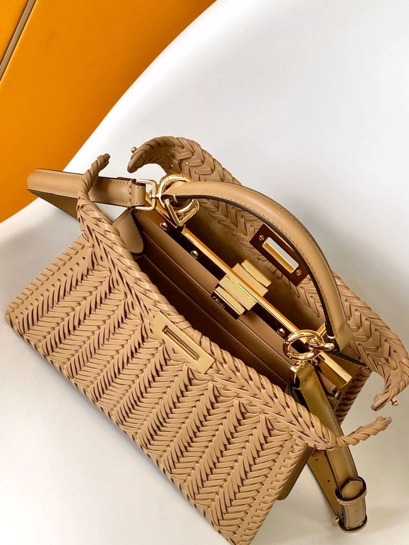 ComfortFit Fendi Peekaboo Bags 57595