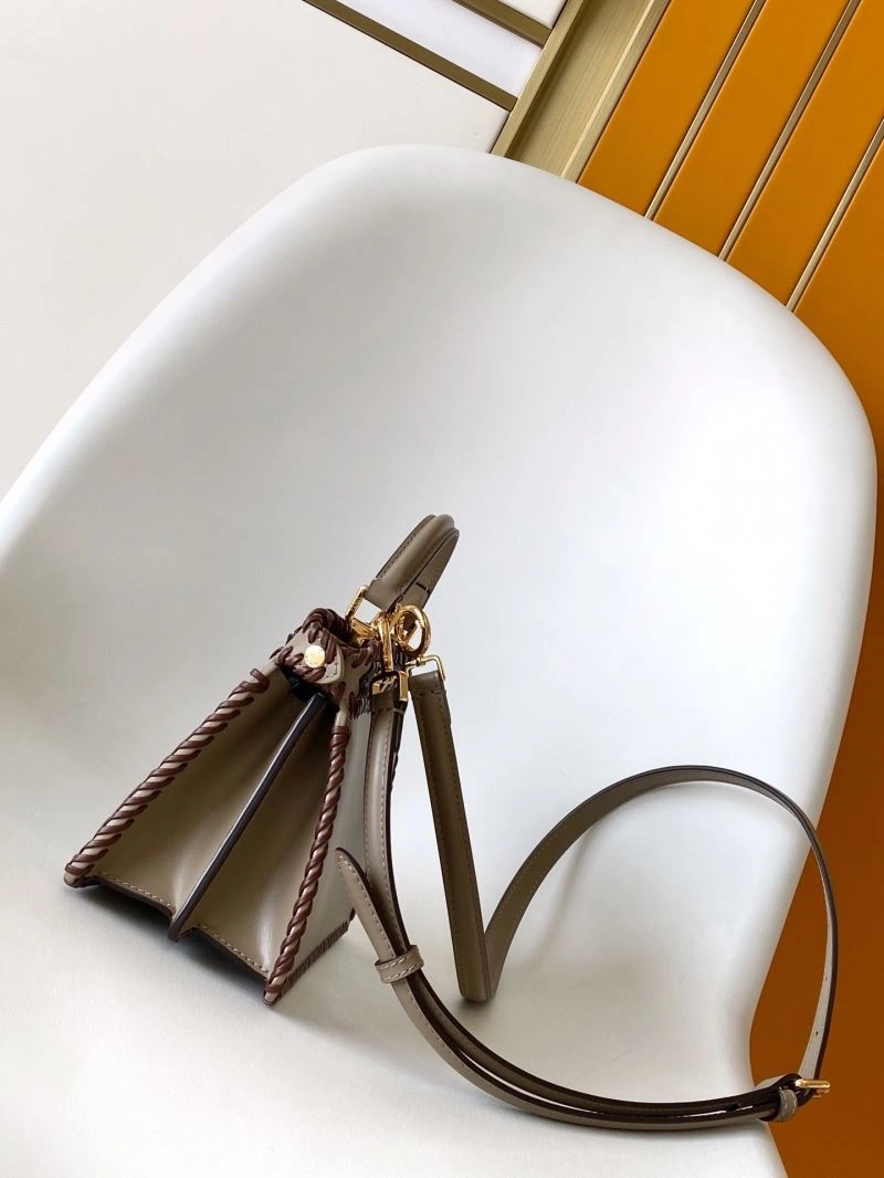 ComfortFit Fendi Peekaboo Bags 57545